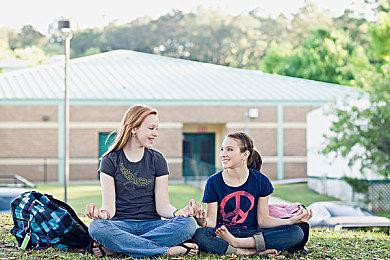 粉丝剪出苹果味《塞尔达传说：王国之泪》预告